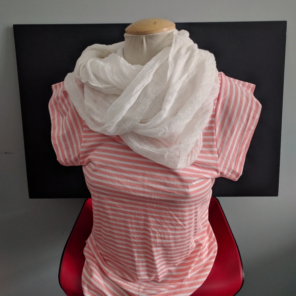 Woman top short sleeve shirt
